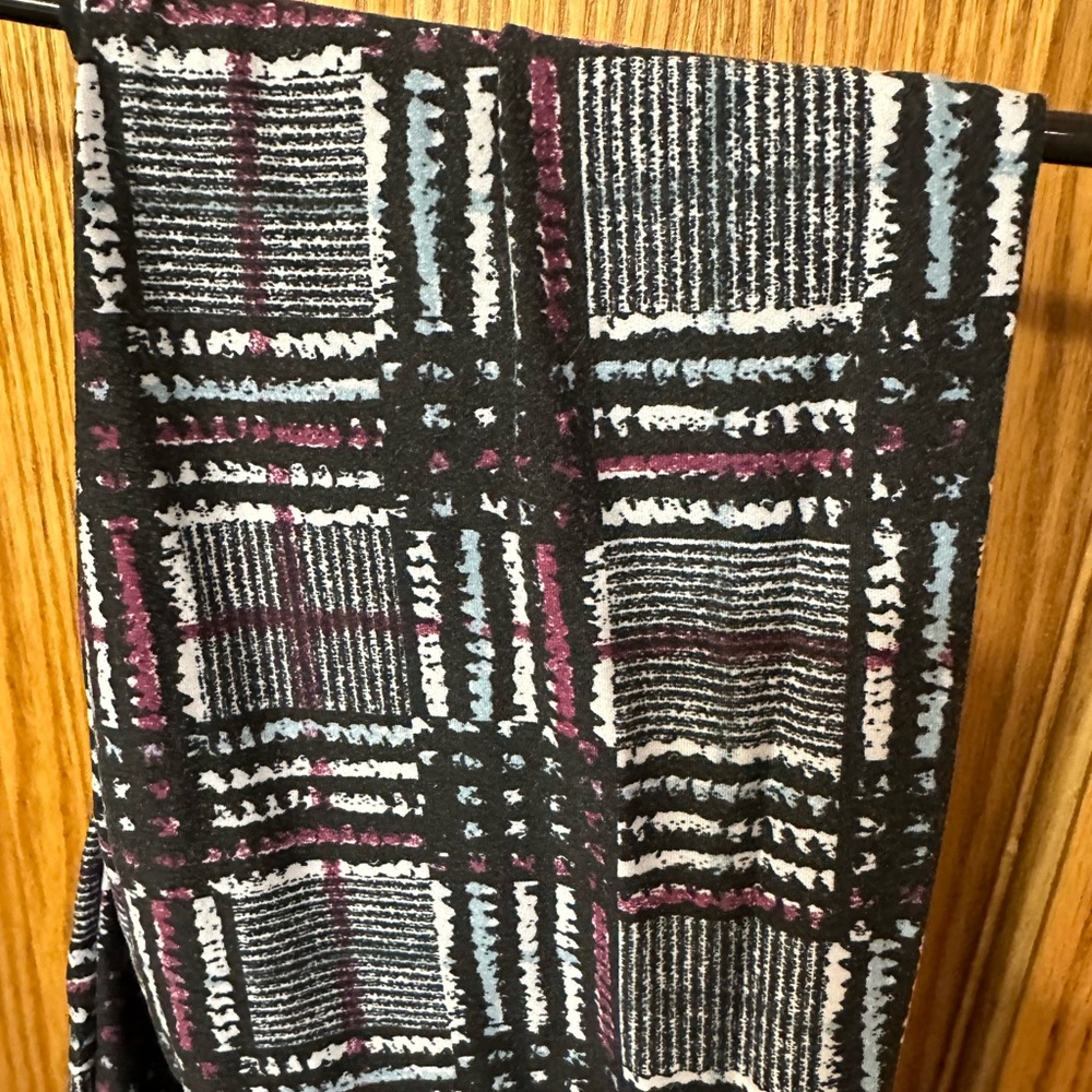 LulaRoe OS leggings